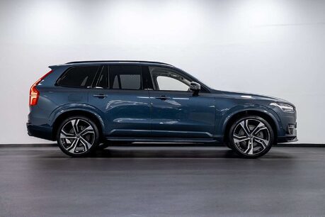 Volvo XC90 2.0h T8 Recharge 18.8kWh Ultimate Dark SUV 5dr Petrol Plug-in Hybrid Auto 4 14