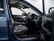 Volvo XC90 2.0h T8 Recharge 18.8kWh Ultimate Dark SUV 5dr Petrol Plug-in Hybrid Auto 4 28