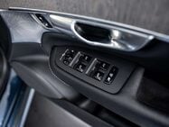 Volvo XC90 2.0h T8 Recharge 18.8kWh Ultimate Dark SUV 5dr Petrol Plug-in Hybrid Auto 4 27