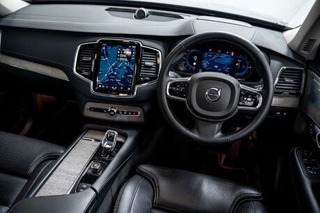Volvo XC90 2.0h T8 Recharge 18.8kWh Ultimate Dark SUV 5dr Petrol Plug-in Hybrid Auto 4 30