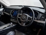 Volvo XC90 2.0h T8 Recharge 18.8kWh Ultimate Dark SUV 5dr Petrol Plug-in Hybrid Auto 4 2