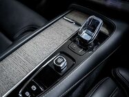 Volvo XC90 2.0h T8 Recharge 18.8kWh Ultimate Dark SUV 5dr Petrol Plug-in Hybrid Auto 4 34