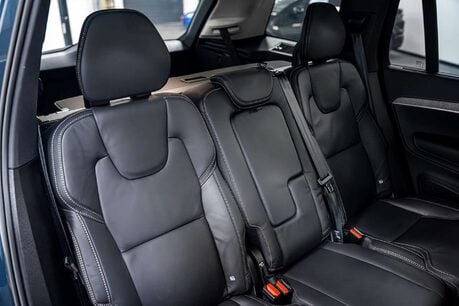 Volvo XC90 2.0h T8 Recharge 18.8kWh Ultimate Dark SUV 5dr Petrol Plug-in Hybrid Auto 4 20