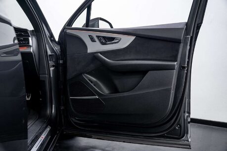 Audi Q7 3.0 TFSI V6 55 S line SUV 5dr Petrol Tiptronic quattro Euro 6 (s/s) (340 ps 18