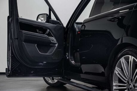 Land Rover Range Rover 3.0 D350 MHEV Autobiography SUV 5dr Diesel Auto 4WD Euro 6 (s/s) (LWB, 7Sea 6