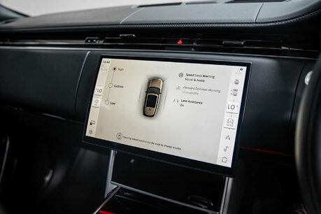 Land Rover Range Rover 3.0 D350 MHEV Autobiography SUV 5dr Diesel Auto 4WD Euro 6 (s/s) (LWB, 7Sea 38