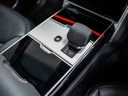 Land Rover Range Rover 3.0 D350 MHEV Autobiography SUV 5dr Diesel Auto 4WD Euro 6 (s/s) (LWB, 7Sea 35