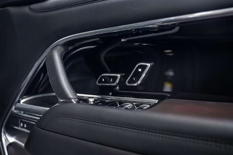 Land Rover Range Rover 3.0 D350 MHEV Autobiography SUV 5dr Diesel Auto 4WD Euro 6 (s/s) (LWB, 7Sea 25