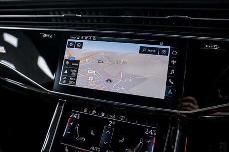 Audi Q8 3.0 TDI V6 50 S line SUV 5dr Diesel Tiptronic quattro Euro 6 (s/s) (286 ps) 36