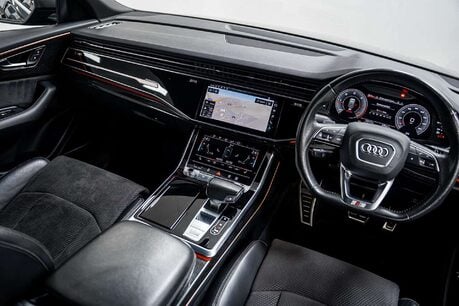 Audi Q8 3.0 TDI V6 50 S line SUV 5dr Diesel Tiptronic quattro Euro 6 (s/s) (286 ps) 33