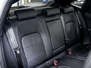 Jaguar E-Pace 2.0 D204 MHEV R-Dynamic Black SUV 5dr Diesel Auto AWD Euro 6 (s/s) (204 ps) 20