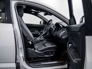 Jaguar E-Pace 2.0 D204 MHEV R-Dynamic Black SUV 5dr Diesel Auto AWD Euro 6 (s/s) (204 ps) 27