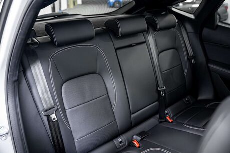 Jaguar E-Pace 2.0 D204 MHEV R-Dynamic Black SUV 5dr Diesel Auto AWD Euro 6 (s/s) (204 ps) 20