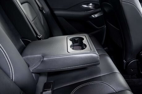 Jaguar E-Pace 2.0 D204 MHEV R-Dynamic Black SUV 5dr Diesel Auto AWD Euro 6 (s/s) (204 ps) 21