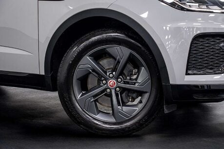 Jaguar E-Pace 2.0 D204 MHEV R-Dynamic Black SUV 5dr Diesel Auto AWD Euro 6 (s/s) (204 ps) 4