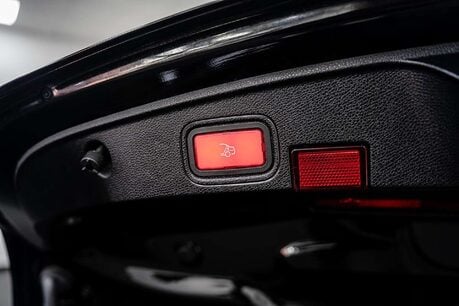 Mercedes-Benz C Class 4.0 C63 V8 BiTurbo AMG S Cabriolet 2dr Petrol SpdS MCT Euro 6 (s/s) (510 ps 20