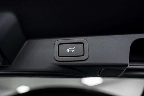 Land Rover Range Rover Sport 3.0 D300 MHEV HSE Dynamic Black SUV 5dr Diesel Auto 4WD Euro 6 (s/s) (300 p 11