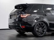 Land Rover Range Rover Sport 3.0 D300 MHEV HSE Dynamic Black SUV 5dr Diesel Auto 4WD Euro 6 (s/s) (300 p 17