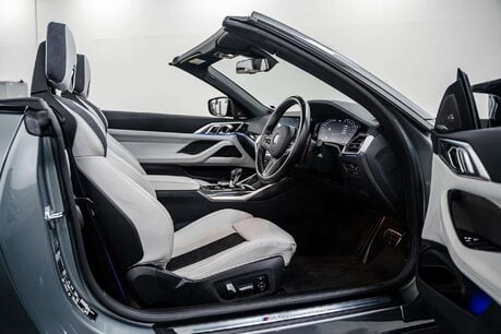 BMW M4 3.0 BiTurbo Competition Convertible 2dr Petrol Steptronic M xDrive Euro 6 ( 25
