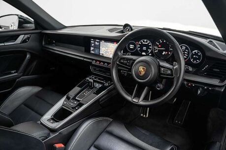 Porsche 911 3.0T 992 Carrera Coupe 2dr Petrol PDK Euro 6 (s/s) (385 ps) 2
