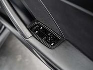 Porsche 911 3.0T 992 Carrera Coupe 2dr Petrol PDK Euro 6 (s/s) (385 ps) 21