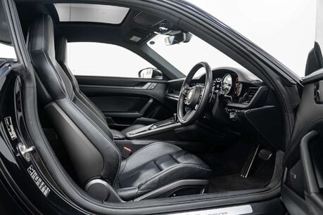 Porsche 911 3.0T 992 Carrera Coupe 2dr Petrol PDK Euro 6 (s/s) (385 ps) 22