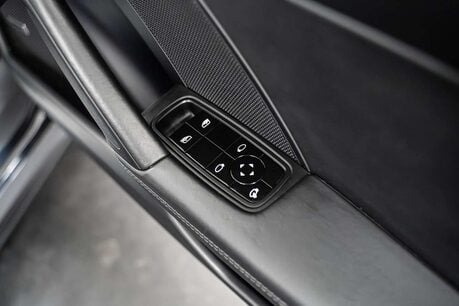 Porsche 911 3.0T 992 Carrera Coupe 2dr Petrol PDK Euro 6 (s/s) (385 ps) 21