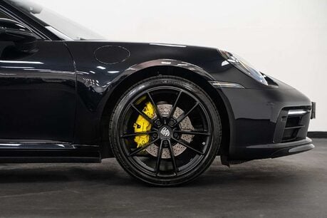 Porsche 911 3.0T 992 Carrera Coupe 2dr Petrol PDK Euro 6 (s/s) (385 ps) 17