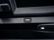 Land Rover Range Rover 3.0 P400 MHEV HSE SUV 5dr Petrol Auto 4WD Euro 6 (s/s) (400 ps) 19