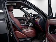 Land Rover Range Rover 3.0 P400 MHEV HSE SUV 5dr Petrol Auto 4WD Euro 6 (s/s) (400 ps) 28