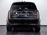 Land Rover Range Rover 3.0 P400 MHEV HSE SUV 5dr Petrol Auto 4WD Euro 6 (s/s) (400 ps) 9