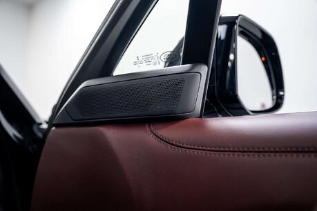 Land Rover Range Rover 3.0 P400 MHEV HSE SUV 5dr Petrol Auto 4WD Euro 6 (s/s) (400 ps) 25