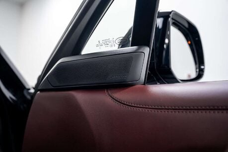 Land Rover Range Rover 3.0 P400 MHEV HSE SUV 5dr Petrol Auto 4WD Euro 6 (s/s) (400 ps) 25