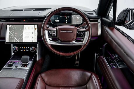 Land Rover Range Rover 3.0 P400 MHEV HSE SUV 5dr Petrol Auto 4WD Euro 6 (s/s) (400 ps) 2