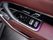 Land Rover Range Rover 3.0 P400 MHEV HSE SUV 5dr Petrol Auto 4WD Euro 6 (s/s) (400 ps) 27