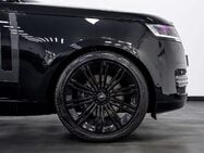 Land Rover Range Rover 3.0 P400 MHEV HSE SUV 5dr Petrol Auto 4WD Euro 6 (s/s) (400 ps) 15