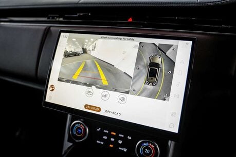 Land Rover Range Rover 3.0 P400 MHEV HSE SUV 5dr Petrol Auto 4WD Euro 6 (s/s) (400 ps) 35