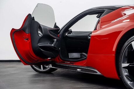 Ferrari SF90 Stradale 4.0T V8 Coupe 2dr Petrol Plug-in Hybrid F1 DCT 4WD Euro 6 10