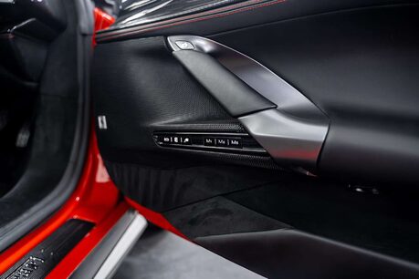 Ferrari SF90 Stradale 4.0T V8 Coupe 2dr Petrol Plug-in Hybrid F1 DCT 4WD Euro 6 30