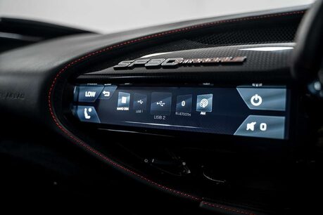 Ferrari SF90 Stradale 4.0T V8 Coupe 2dr Petrol Plug-in Hybrid F1 DCT 4WD Euro 6 41