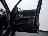 BMW X5 3.0 30d MHT MSport SUV 5dr Diesel Hybrid Auto XDrive Euro 6 23