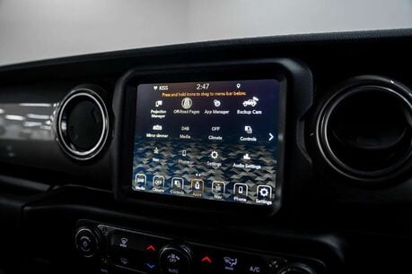 Jeep Wrangler 2.0 GME Sahara SUV 4dr Petrol Auto 4WD Euro 6 (s/s) (272 ps) 36