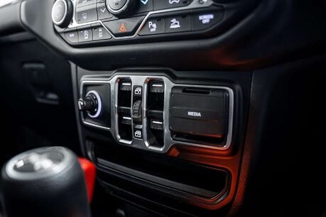 Jeep Wrangler 2.0 GME Sahara SUV 4dr Petrol Auto 4WD Euro 6 (s/s) (272 ps) 32