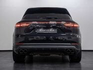Porsche Cayenne 3.0T V6 GPF SUV 5dr Petrol TiptronicS 4WD Euro 6 (s/s) (340 ps) 9