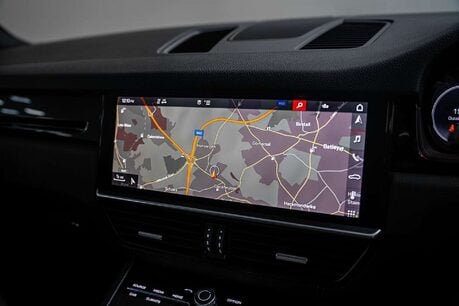 Porsche Cayenne 3.0T V6 GPF SUV 5dr Petrol TiptronicS 4WD Euro 6 (s/s) (340 ps) 36