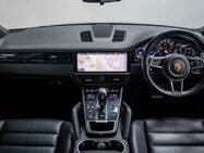 Porsche Cayenne 3.0T V6 GPF SUV 5dr Petrol TiptronicS 4WD Euro 6 (s/s) (340 ps) 31
