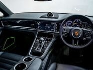 Porsche Panamera 2.9 V6 E-Hybrid 17.9kWh 4 Platinum Edition Sport Turismo 5dr Petrol Plug-in 33