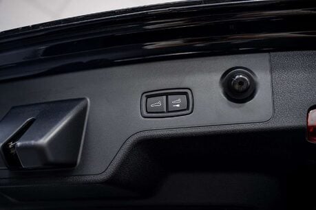 Porsche Panamera 2.9 V6 E-Hybrid 17.9kWh 4 Platinum Edition Sport Turismo 5dr Petrol Plug-in 18