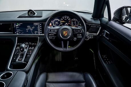 Porsche Panamera 2.9 V6 E-Hybrid 17.9kWh 4 Platinum Edition Sport Turismo 5dr Petrol Plug-in 31