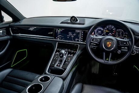 Porsche Panamera 2.9 V6 E-Hybrid 17.9kWh 4 Platinum Edition Sport Turismo 5dr Petrol Plug-in 33